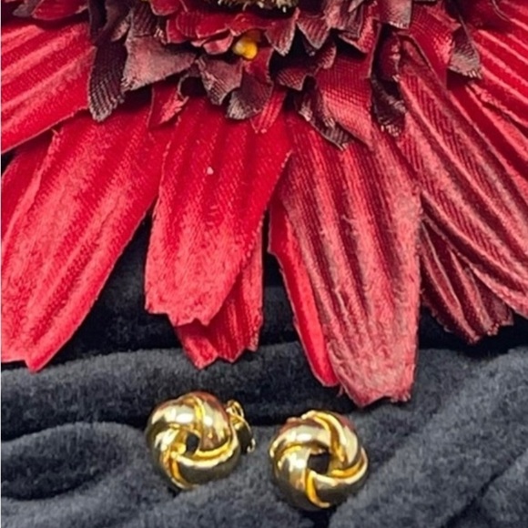 NWT ADORNIA 14k Gold Plated Sterling Silver Knot Earrings - Picture 6 of 9